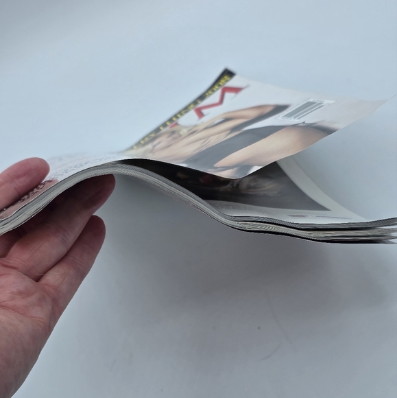 Maxim Canada Magazine February 2008 Heidi Montag The Hills Issue - Picture 4 of 9